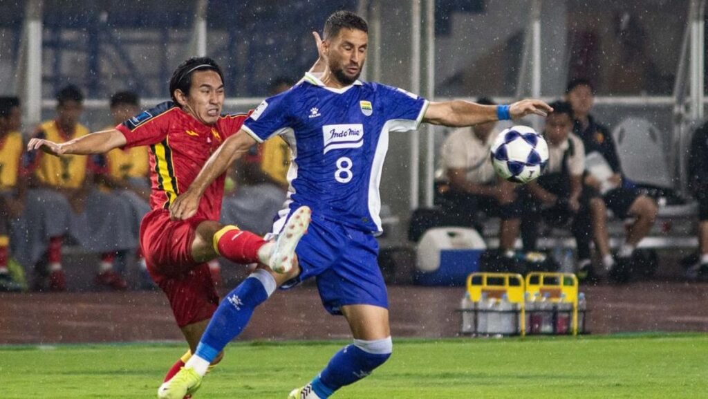1762543745_persib-bandung-kalahkan-selangor-fc-1761569657551_169.jpeg