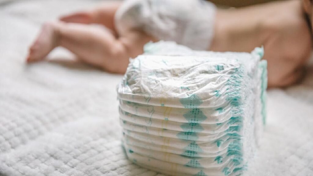 1762908845_ilustrasi-popok-bayi-atau-bayi-berpopok-1_169.jpeg