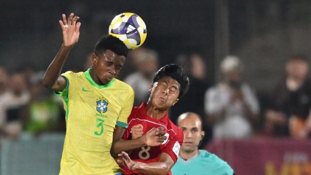 1763343305_pertandingan-piala-dunia-u-17-timnas-indonesia-lawan-brasil-1762570428981_169.jpeg