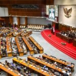 1763441046_dpr-sahkan-ruu-tni-menjadi-uu-1742450080790_169.jpeg