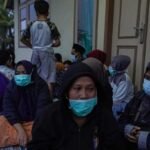 1763571847_pengungsi-gunung-semeru-1763558825782_169.jpeg
