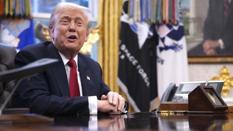 1764034629_momen-pertemuan-zohran-mamdani-dan-trump-di-gedung-putih-1763781925339_169.jpeg