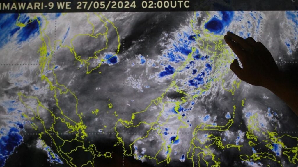 1764127747_peringatan-dini-dampak-siklon-tropis-ewiniar-1_169.jpeg