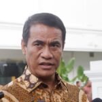 1764245466_menteri-desa-dan-daerah-tertinggal-yandri-susanto-4_169.jpeg