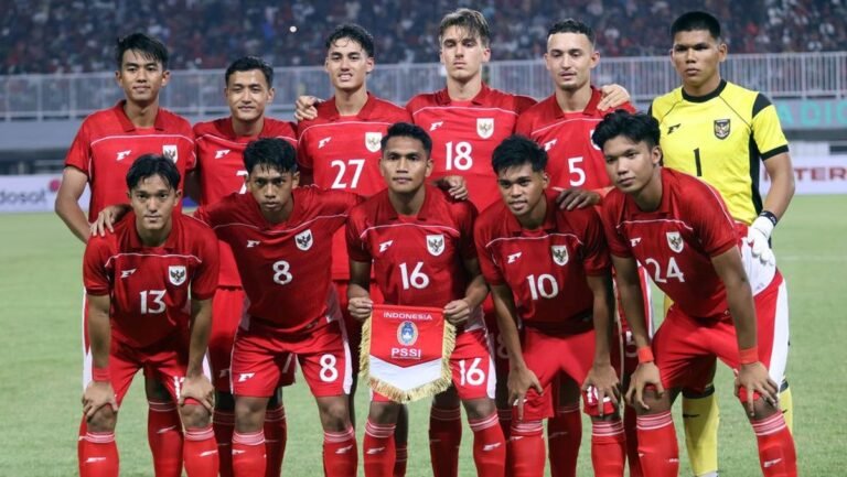 1764259627_timnas-indonesia-u-22-melawan-mali-1763226321308_169.jpeg