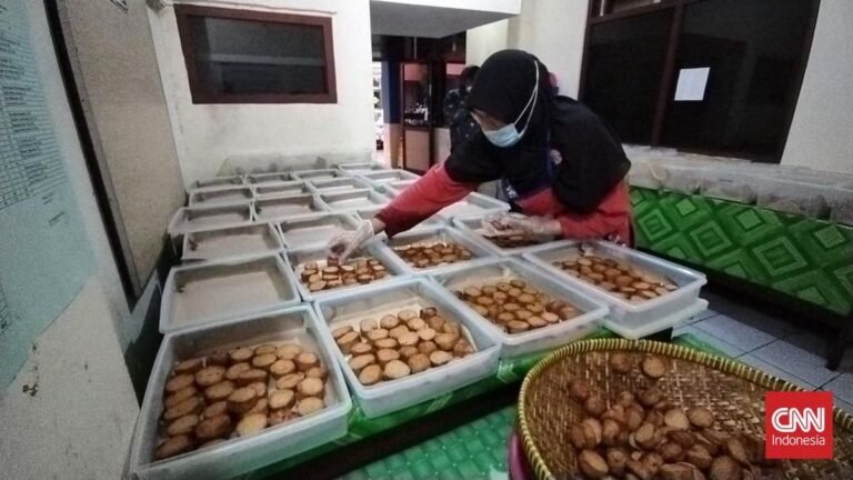 1764396909_sepuluh-tahun-punya-kantin-sehat-sd-muhammadiyah-1-solo-keberatan-gabung-sppg-1759193837483_169.jpeg