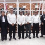 4-terdakwa-makar-di-papua-divonis-7-bulan-bui-1763548408018_169.jpeg