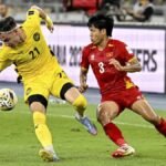 aksi-pemain-naturalisasi-timnas-malaysia-bantai-vietnam-4-0-1749611497851_169.jpeg