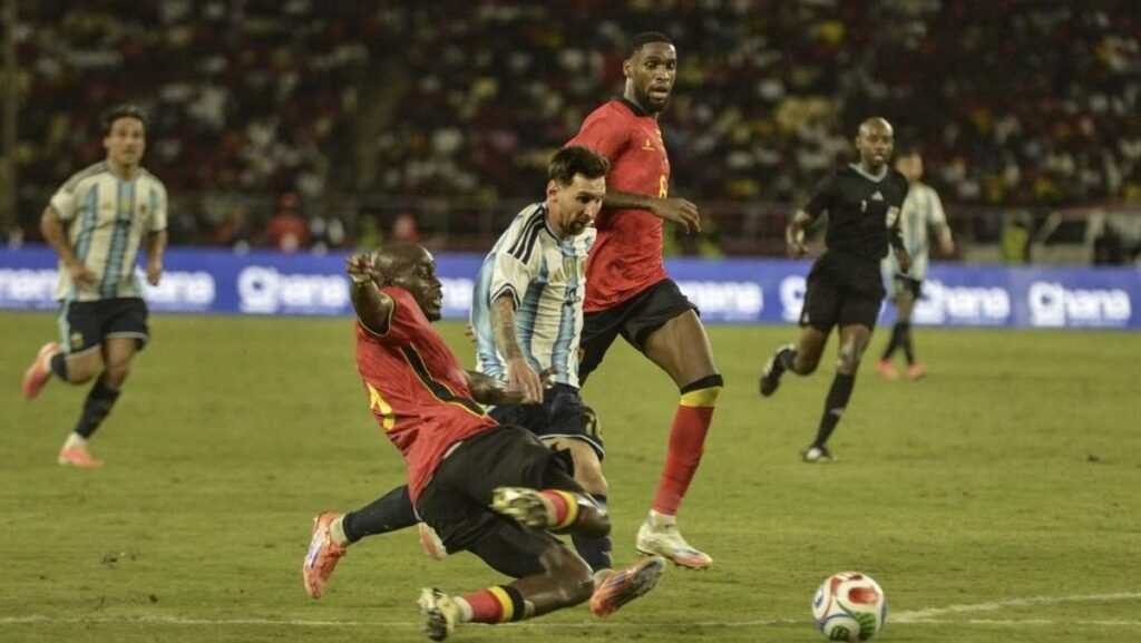 angola-vs-argentina-lionel-messi-1763176102291_169.jpeg