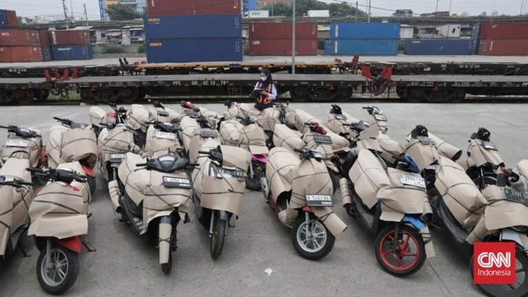 antusias-masyarakat-ikuti-mudik-motor-gratis-7_169.jpeg
