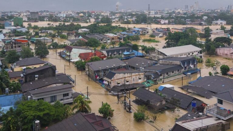 banjir-thailand-di-songkhla-1764143343171_169.jpeg