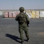 bantuan-pangan-gaza-melimpah-di-gudang-israel-di-saat-rakyat-kelaparan-1753431985279_169.jpeg