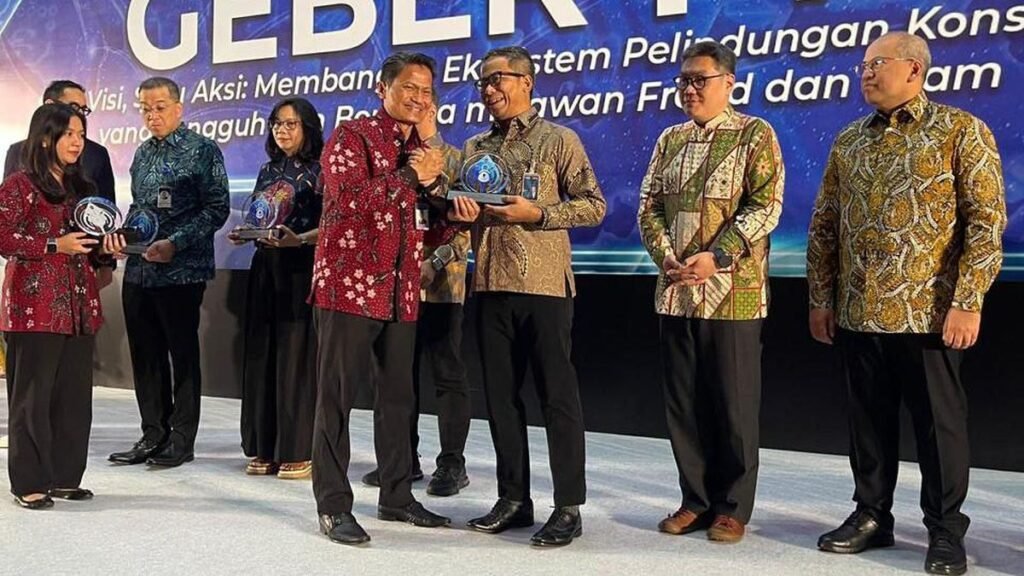 bi-apresiasi-kontribusi-bni-dalam-gerakan-edukasi-pelindungan-konsumen-1764241889804_169.jpeg