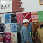 bi-bantu-ekonomi-sulawesi-utara-lewat-umkm-batik-dan-tenun-1764206458518_169.jpeg