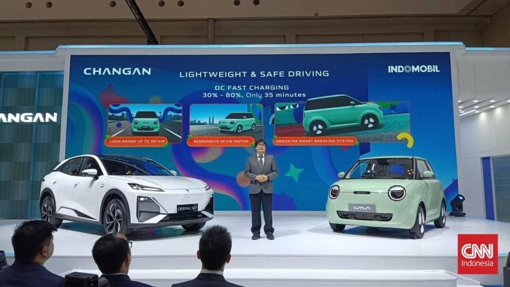 changan-luncurkan-mobil-listrik-di-gjaw-2025-1763695796795_169.jpeg