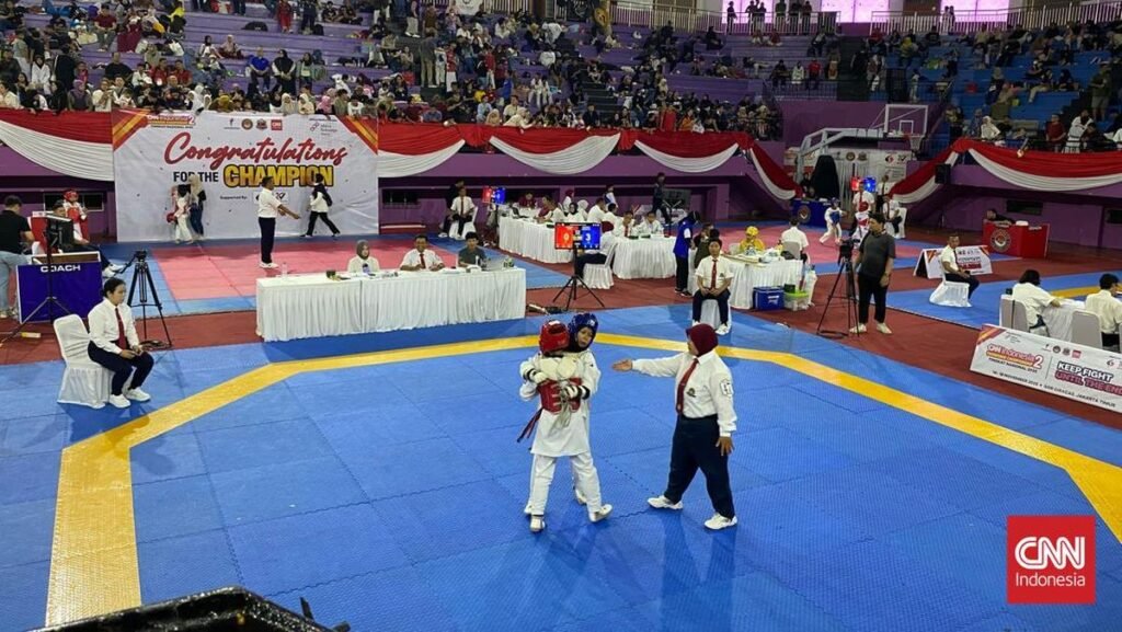 cnn-indonesia-taekwondo-championship-2-1763179335328_169.jpeg