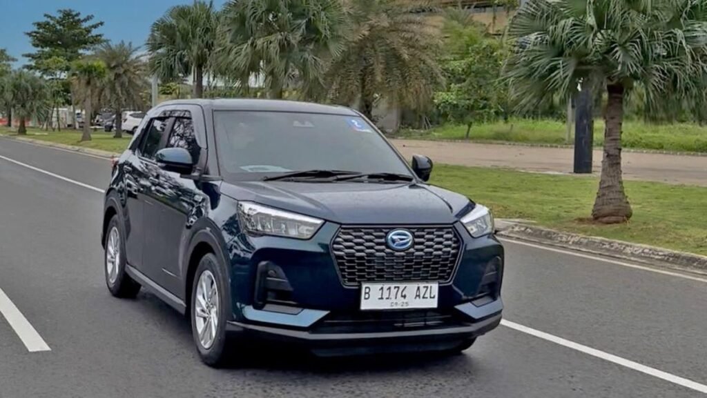 daihatsu-rocky-hybrid-1758258886730_169.jpeg