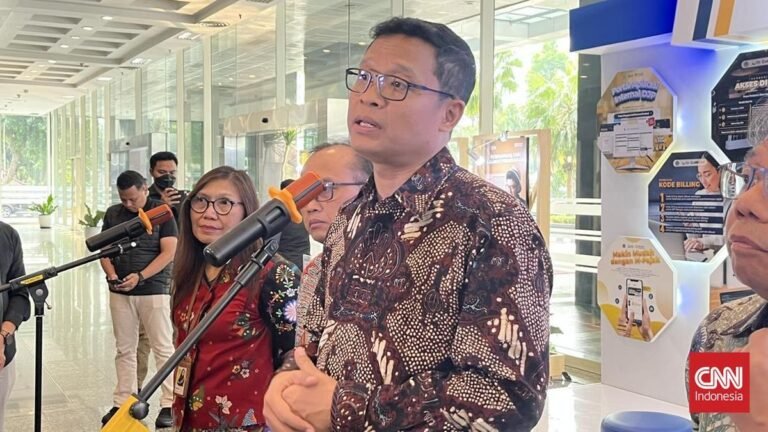 direktur-jenderal-pajak-kementerian-keuangan-bimo-wijayanto-1760006252929_169.jpeg