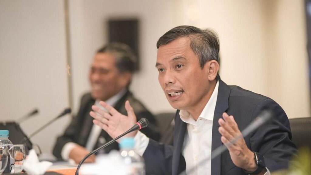 direktur-utama-btn-nixon-napitupulu-1_169.jpeg