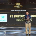 dupoin-raih-most-trusted-broker-di-cnn-indonesia-awards-2025-1762938399024_169.jpeg