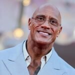 dwayne-johnson-tampil-beda-di-festival-film-venesia-1756816239171_169.jpeg