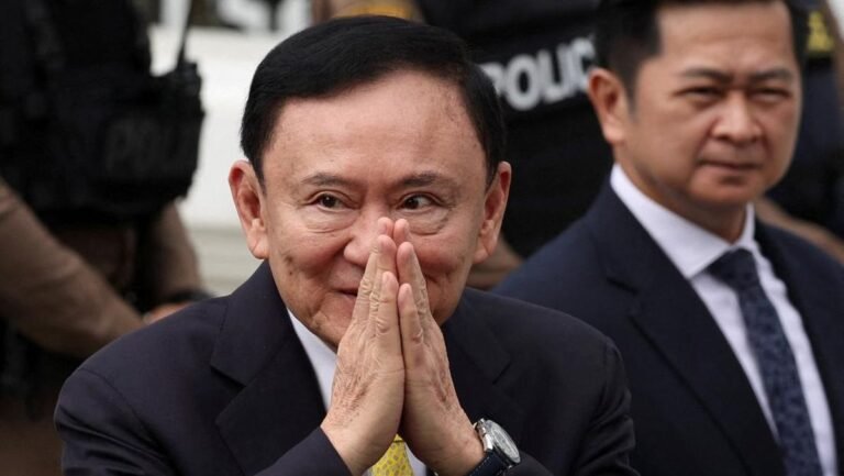 eks-pm-thailand-thaksin-shinawatra-muncul-lagi-usai-sempat-kabur-1757399141206_169.jpeg