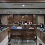 empat-bos-perusahaan-terbukti-korupsi-impor-gula-1761731998262_169.jpeg