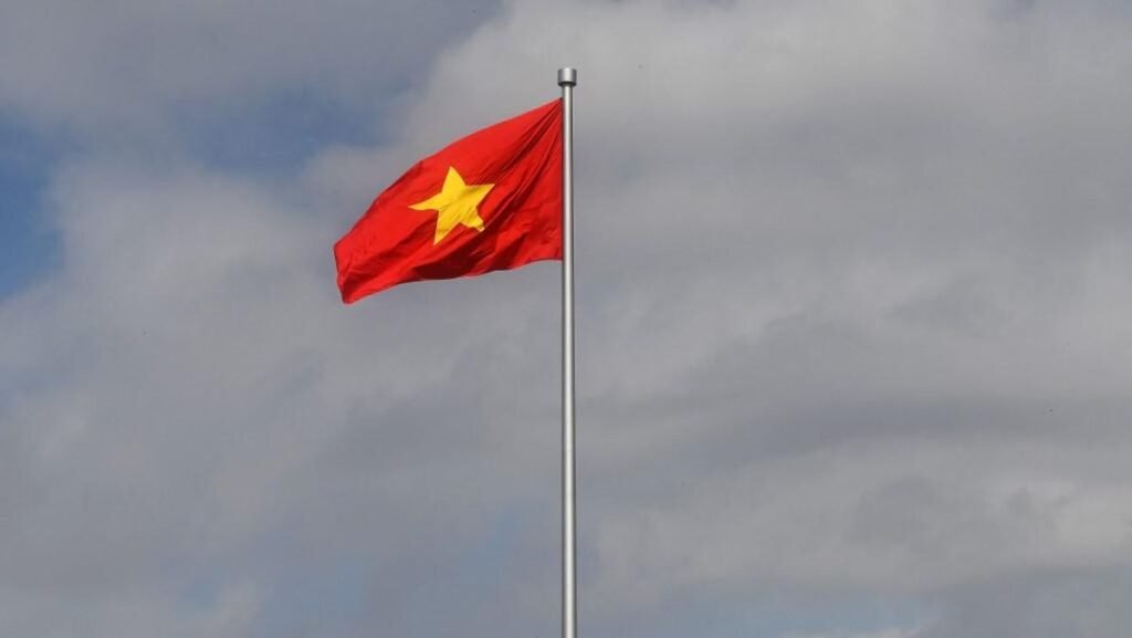 ilustrasi-bendera-vietnam_169.jpeg