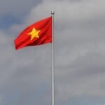 ilustrasi-bendera-vietnam_169.jpeg
