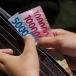 ilustrasi-dompet-berisi-uang-rupiah_169.jpeg
