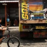 ilustrasi-lukisan-truk-7_169.jpeg