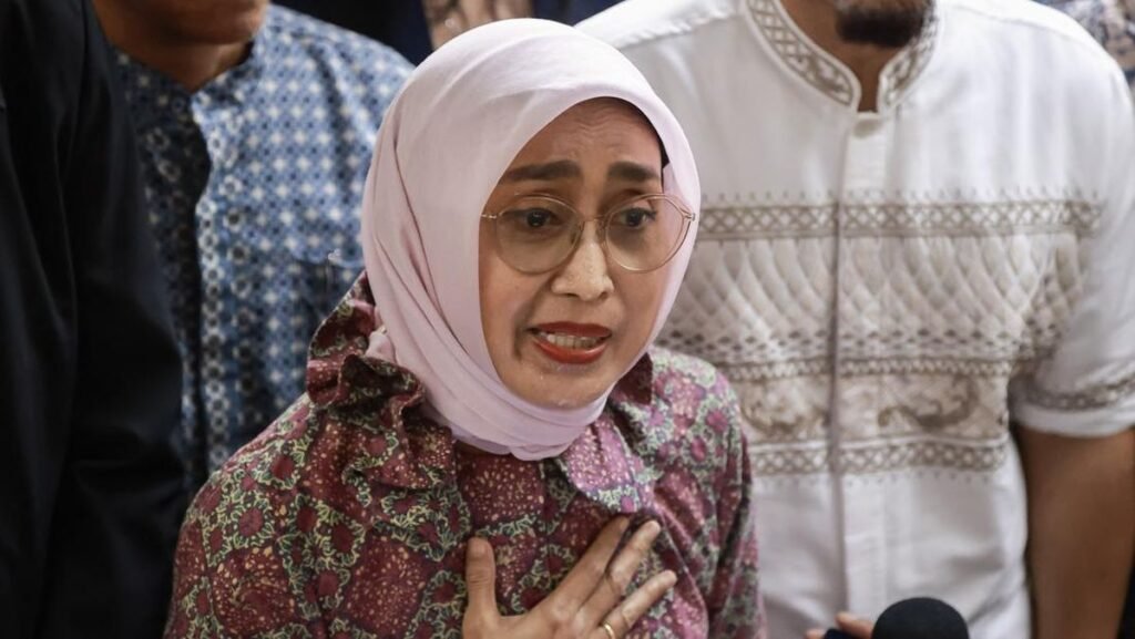 ira-puspadewi-resmi-bebas-usai-dapat-rehabilitasi-1764379433428_169.jpeg