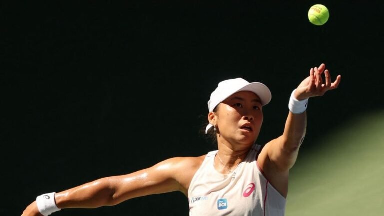 janice-tjen-vs-emma-raducanu-1756315844687_169.jpeg