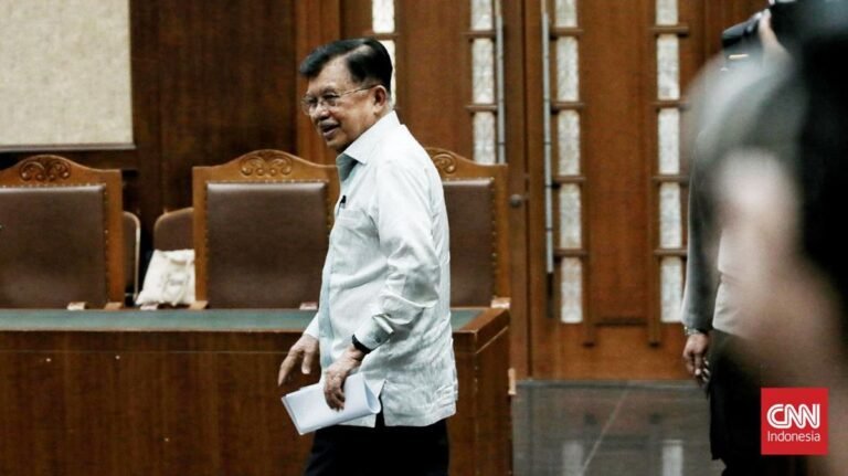 jusuf-kalla-jadi-saksi-sidang-mantan-dirut-pertamina-karen-17_169.jpeg
