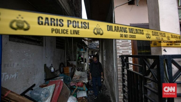 kebakaran-hanguskan-50-rumah-di-jakbar-belasan-orang-luka-luka-1763357184911_169.jpeg