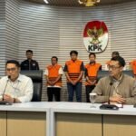 kpk-tahan-bupati-kolaka-timur-1754706631957_169.jpeg