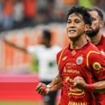 laga-persahabatan-persija-jakarta-lawan-arema-malang-1753582456554_169.jpeg
