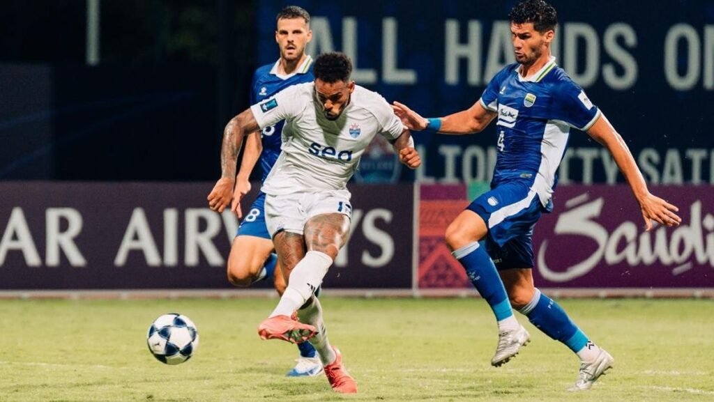 lion-city-sailors-vs-persib-1764167485854_169.jpeg