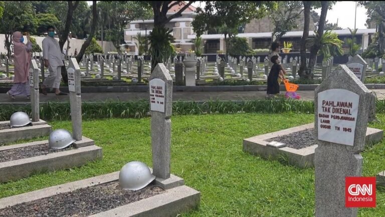 makam-pahlawan-tak-dikenal-di-kalibata-3_169.jpeg