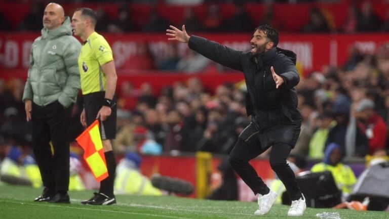 manchester-united-vs-chelsea-1758407699743_169.jpeg