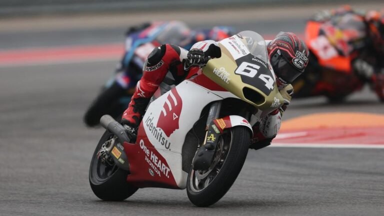 mario-aji-finis-9-di-moto2-amerika-serikat-2025-1743465131947_169.jpeg