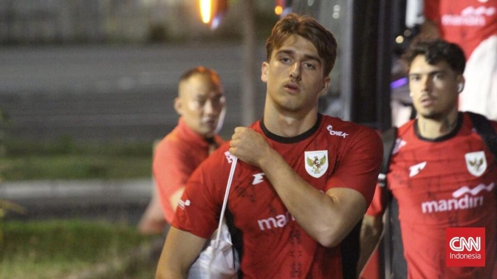 mauro-zijlstra-ikut-latihan-timnas-indonesia-1756818969356_169.jpeg