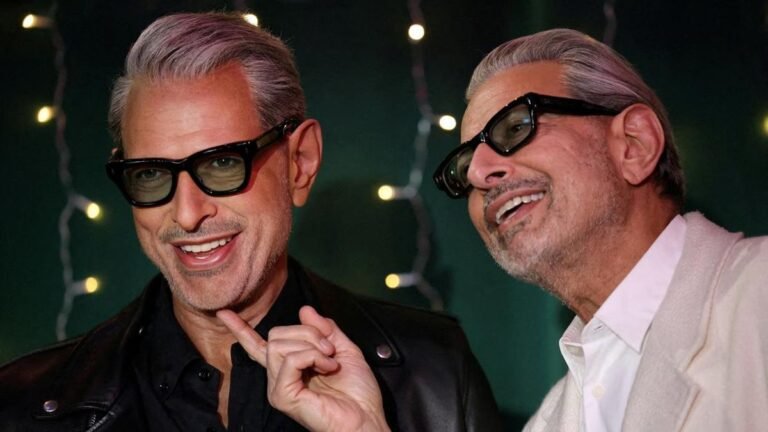 mirip-aslinya-patung-lilin-jeff-goldblum-kini-hidup-di-madame-tussauds-1763607789370_169.jpeg