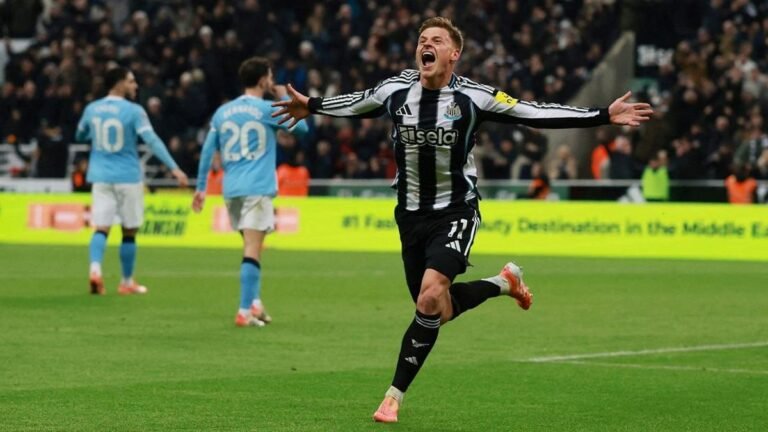 newcastle-united-vs-manchester-city-1763871715196_169.jpeg