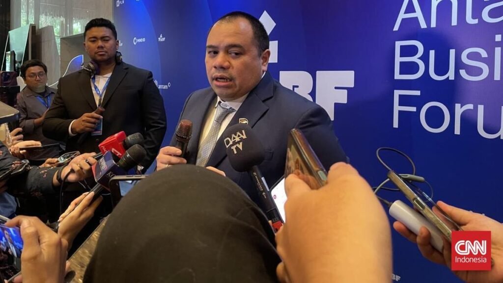 pandu-sjahrir-1763538387898_169.jpeg
