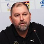 pelatih-timnas-malaysia-peter-cklamovski-1760084666933_169.jpeg