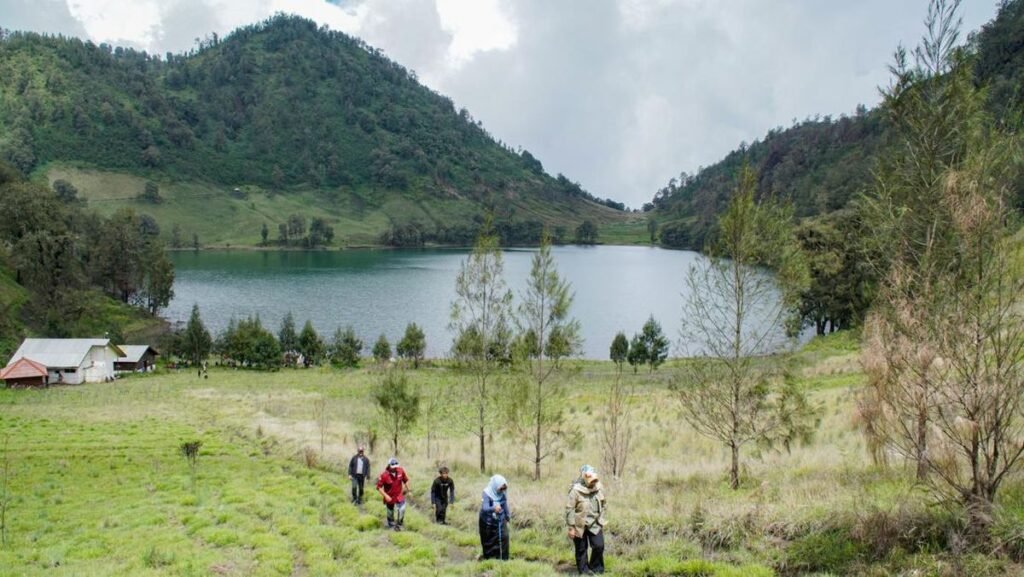 pembukaan-jalur-pendakian-gunung-semeru_169.jpeg