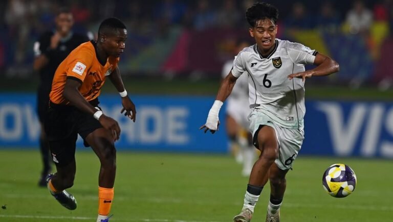 pertandingan-piala-dunia-u-17-timnas-indonesia-lawan-zambia-1762298894557_169.jpeg