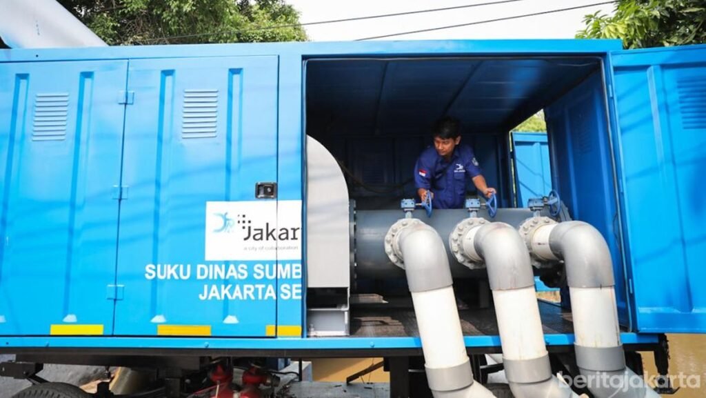 petugas-melakukan-pengecekan-tuas-pompa-mobile-1763607725327_169.jpeg