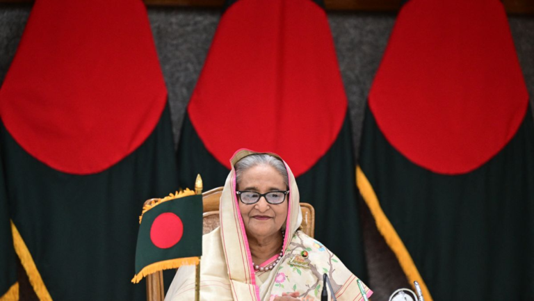 pm-sheikh-hasina-kabur-ke-eropa_169.png